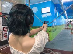 -都市枪神实弹射击俱乐部