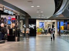 -东荟城名店仓