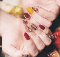 -摩睫+皮肤管理·科学美容中心