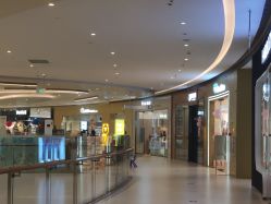 -Kraemer paris·苏豪路易士·嘉玛发廊