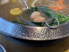 -左庭右院鲜牛肉火锅(金山万达店)