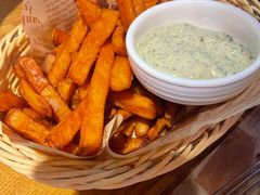 -味德西餐音乐酒吧 Wade's Bar&Grill