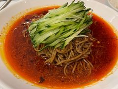 -江城小馆陕南妈妈菜·全球旅行餐厅(钟楼店)