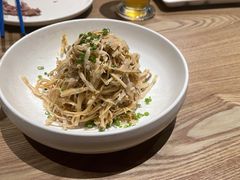 凉拌笋衣-小大董·烤鸭(凤凰汇店)