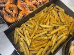 -老东镇啤酒屋海鲜加工·蒸汽海鲜·海鲜烧烤(台东店)