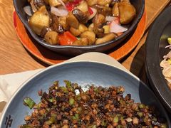 -云海肴·汽锅鸡·云南菜(天山百盛优客店)