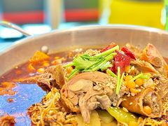 -蓉三少冒烤鸭·四川小吃集(北京首店)