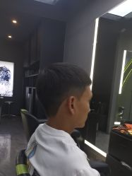 -不迫先生专业男士剪发