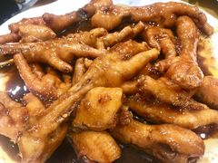 干锅鸡爪-天添纸包鸡家常菜