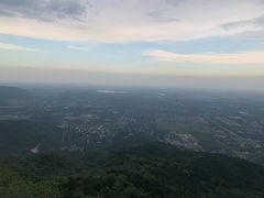 -鬼笑石后山停车场