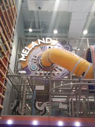 -meland亲子乐园(北京首开通州万象汇店)
