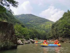 -雅鲁激流探险漂流