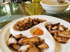-月圆霖特色农家乐