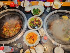 -刘淑芬·活鱼铁锅炖(北京首店)
