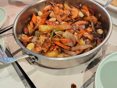 -黄记煌三汁焖锅(新佳丽江汉路店)