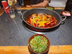 -重庆故事姊妹老火锅(财经学院店)