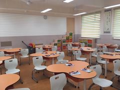 -上海市第一师范学校附属小学