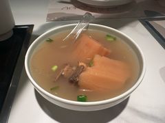 -黄记煌三汁焖锅(新佳丽江汉路店)