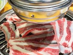 -唯成•韩国炭火烤肉 유성고기