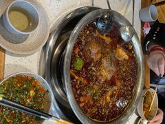 -肖肖酸萝卜鱼火锅(总店)