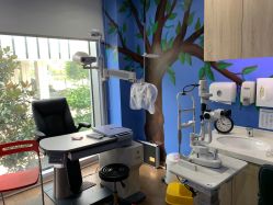 -睿宝儿科·眼科·口腔(静安大悦城门诊部)