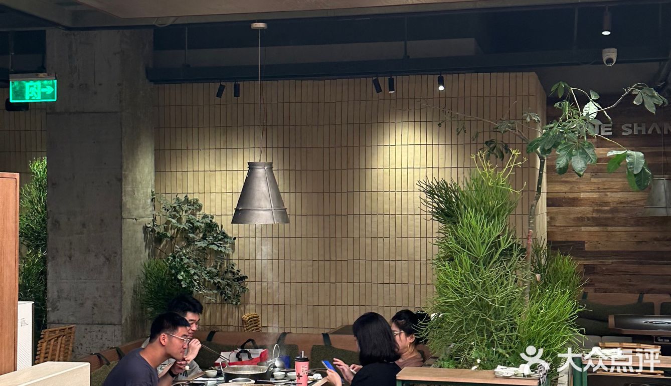在万象城..排队100分钟终于吃上了...
