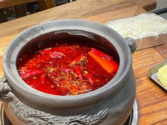 -郑记·古法黑砂锅串串(龙泉店)