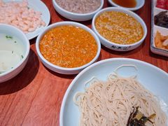 -裕兴记•蟹黄面馆(人民广场店)