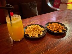 -無名记忆Music Bar夜景怀旧酒吧