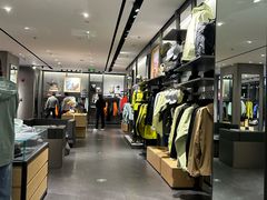 -ARC'TERYX始祖鸟(北京王府中环店)