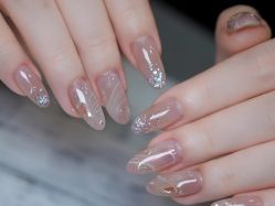 -ZX·美睫设计师汇聚店
