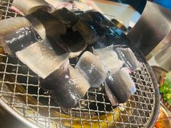 -草家酱蟹炭火烤肉店(珲春南路一店)