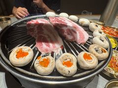 -草家酱蟹炭火烤肉店(珲春南路一店)