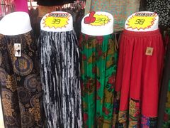 -友谊服饰商场(名品商厦店)