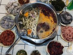 -储奇门鳝鱼火锅(总店)