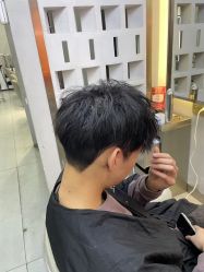 -YOUNG漾沙龙