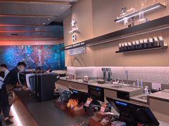 -星巴克臻选(上海合生汇1F店)