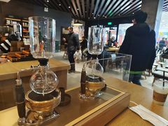 -星巴克臻选(济南万达店)