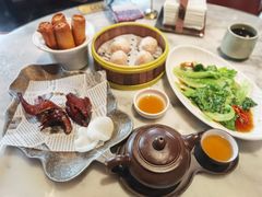 -蝴蝶里·粤菜·点心(滨江龙湖店)