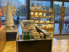 面包甜点陈列柜-BONBON BAKERY