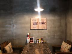 -HIGH FIVE哈福手工汉堡(桂林路店)