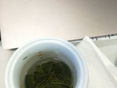 -浙茶集团狮峰·西湖龙井·杭州特产(莫干山路专卖店)