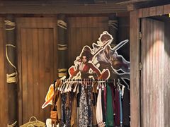 -暴风岛沉浸式体验馆(百联世纪店)