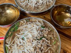 -正宗杨记普洱酸醋米线(总店)