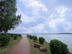 -丁香湖公园