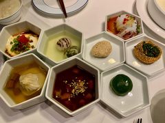 秦淮八艳美味小吃-民国红公馆·秦淮八艳(夫子庙店)
