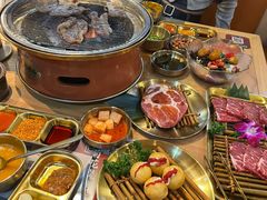 -闻老头·菊花炭烤肉(D11店)