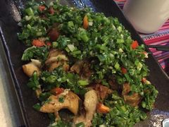 -香巴拉云南餐厅(华莱坞店)