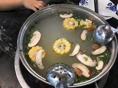 -牛一煲美食(江高店)