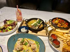 -九月里.自由花园餐厅